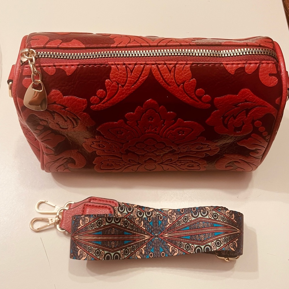 Crossbody bag for women elegant style